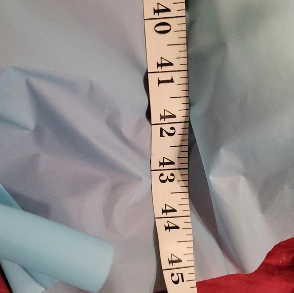 NEW 35 Waterproof apron gown tie back tie front thumb loops one size - Picture 8 of 8